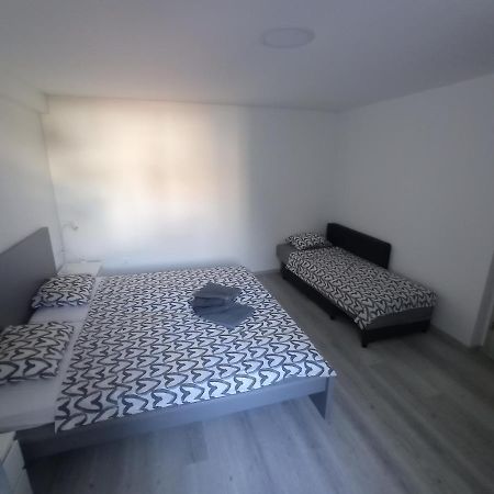 Apartmaja Eva&Pia Koper Zewnętrze zdjęcie