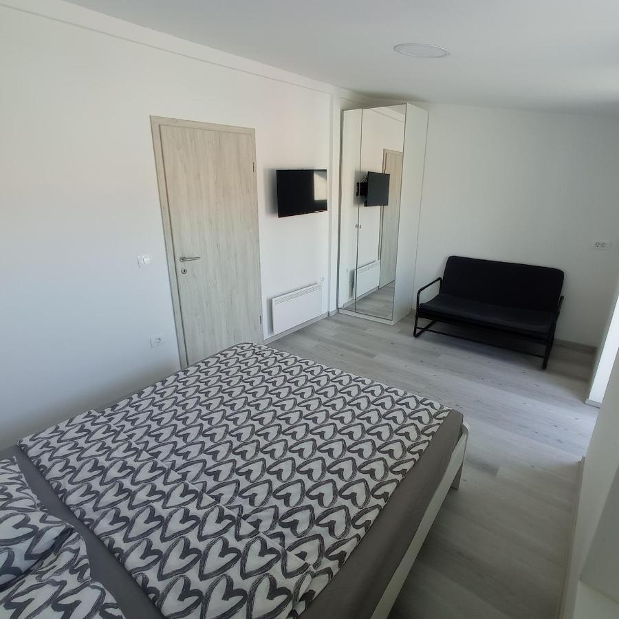 Apartmaja Eva&Pia Koper Zewnętrze zdjęcie