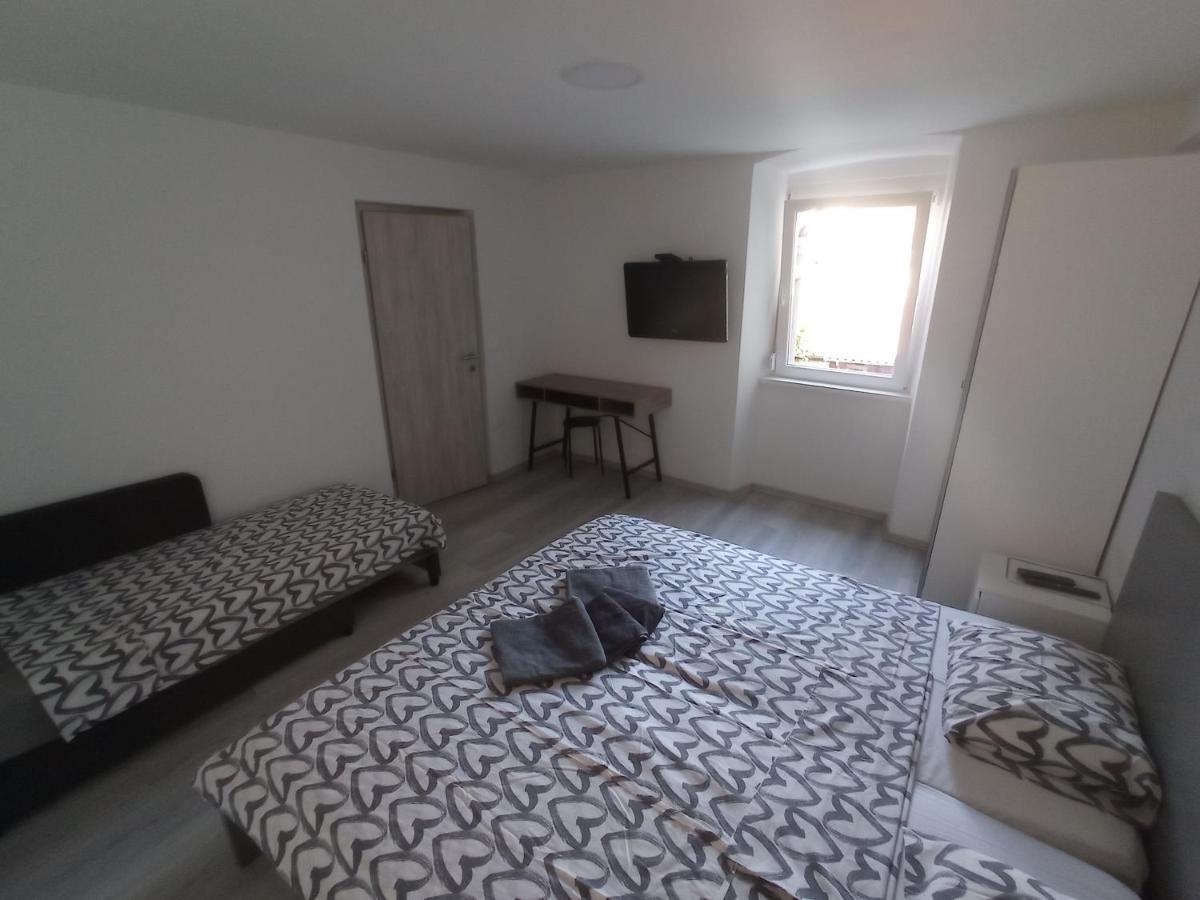 Apartmaja Eva&Pia Koper Zewnętrze zdjęcie