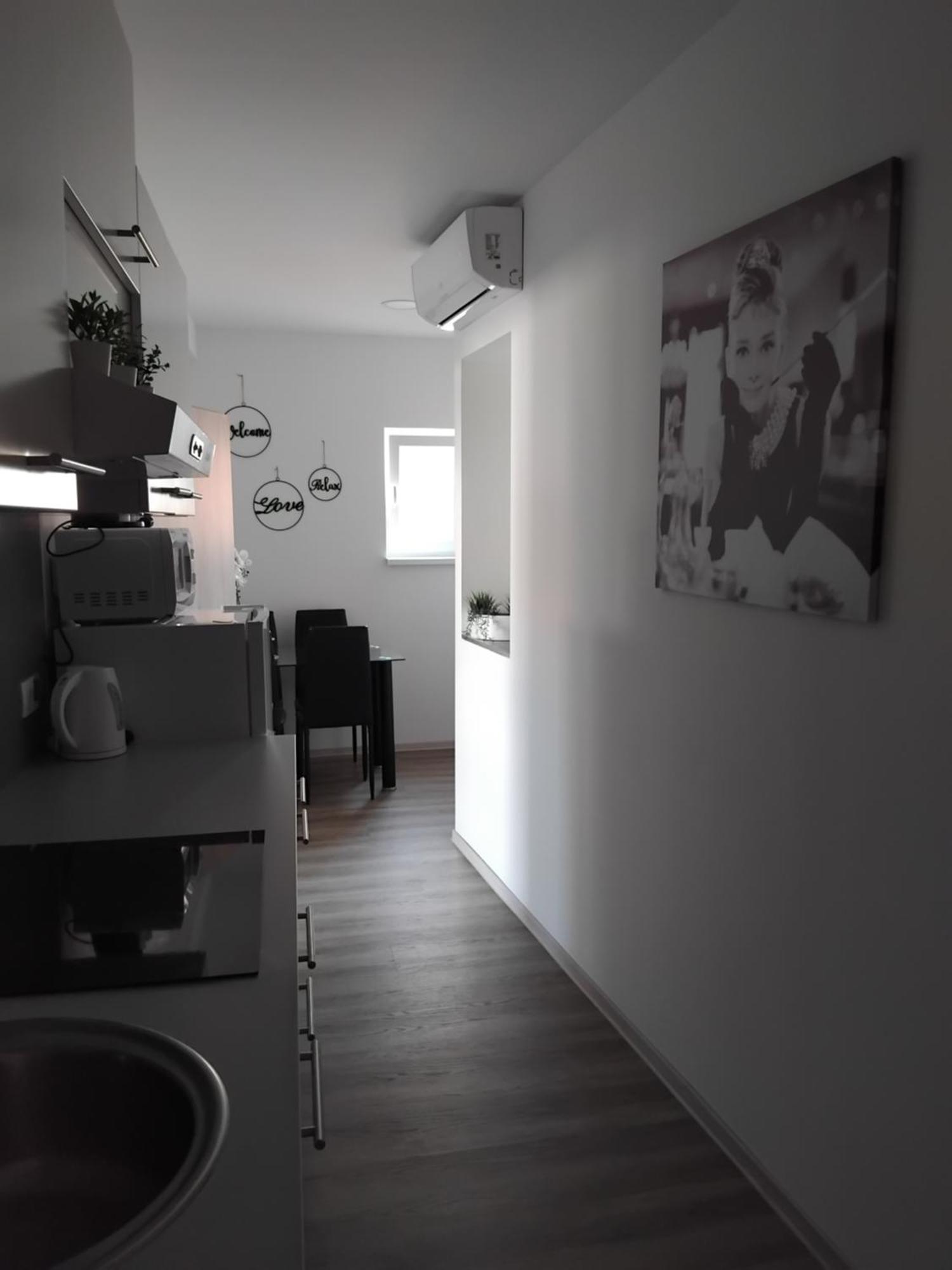 Apartmaja Eva&Pia Koper Zewnętrze zdjęcie